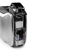 Zebra ZC300 Professional Doğrudan Karta Kimlik Kartı Yazıcısı - 3